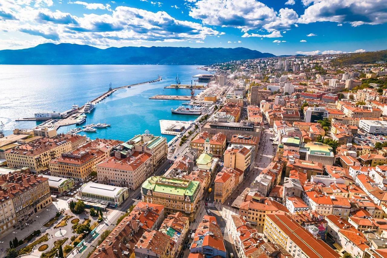 Apartment Sea Sun View Rijeka Eksteriør billede